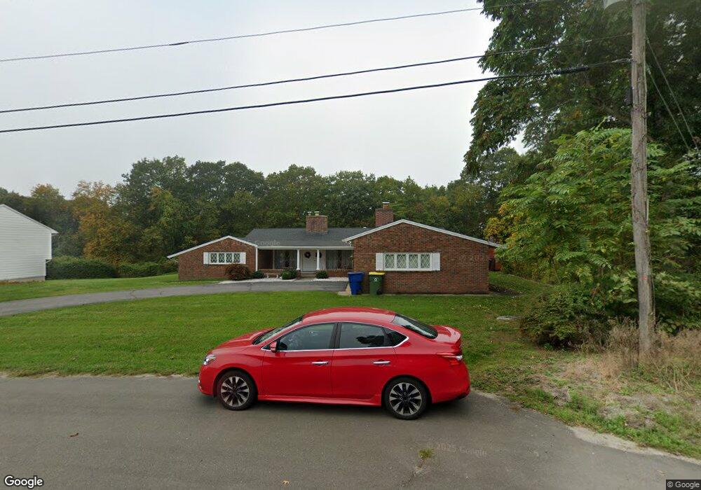 49 Saddle Rock Rd, Waterbury, CT 06706 - photo 1