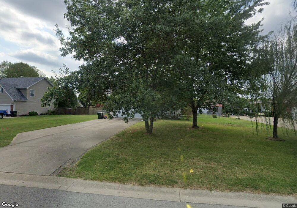 435 Helm Ln, Mount Washington, KY 40047 - photo 1