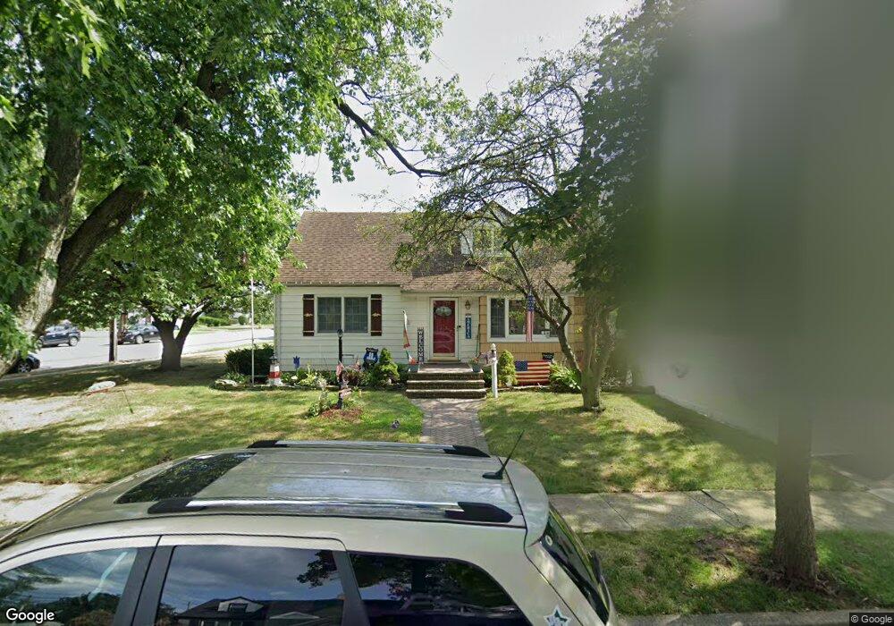 639 Adonia St, Franklin Square, NY 11010 - photo 1