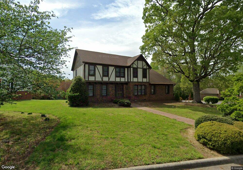 2103 Candelar Dr, High Point, NC 27265 - photo 1