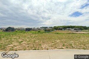10216 S 97th St, Papillion, NE 68046