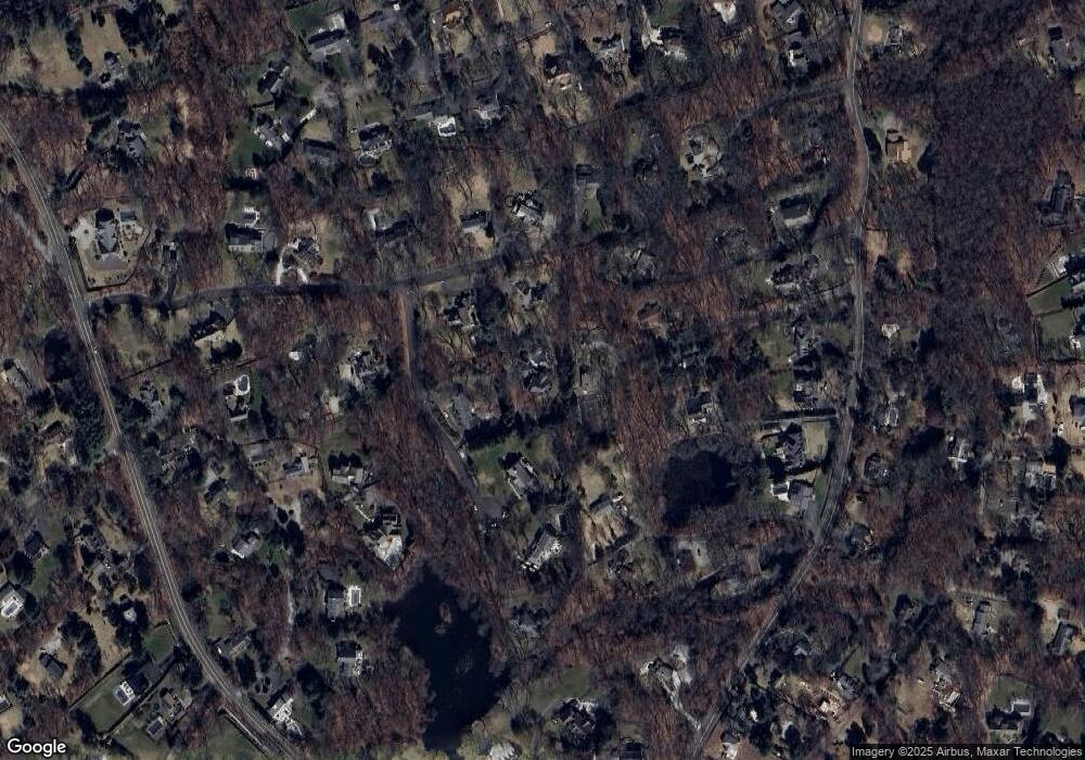 5 Mcmahon Ln, Westport, CT 06880 - photo 1