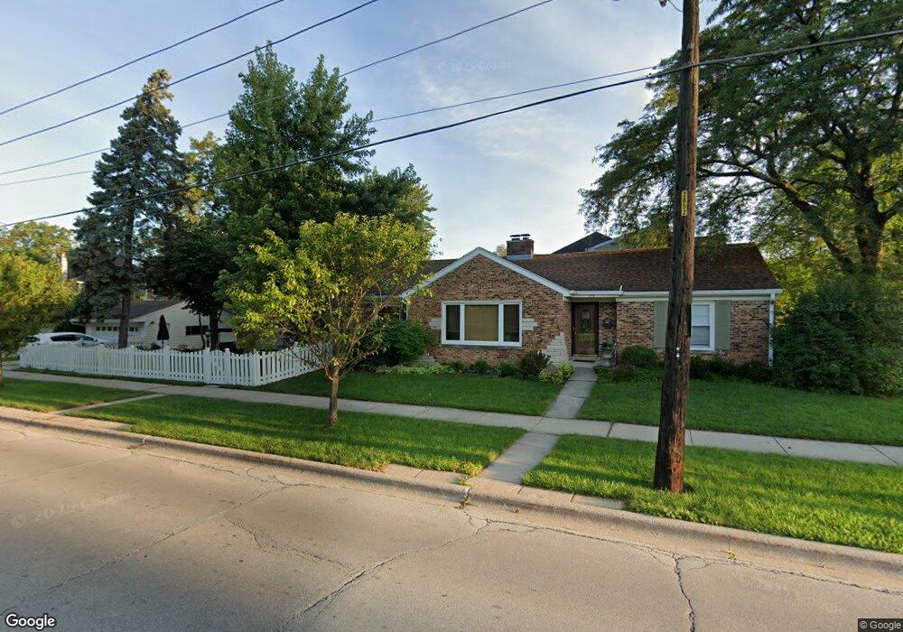 315 E Crescent Ave, Elmhurst, IL 60126 - photo 1