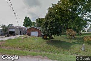 33 N Chestnut St, Tamaroa, IL 62888