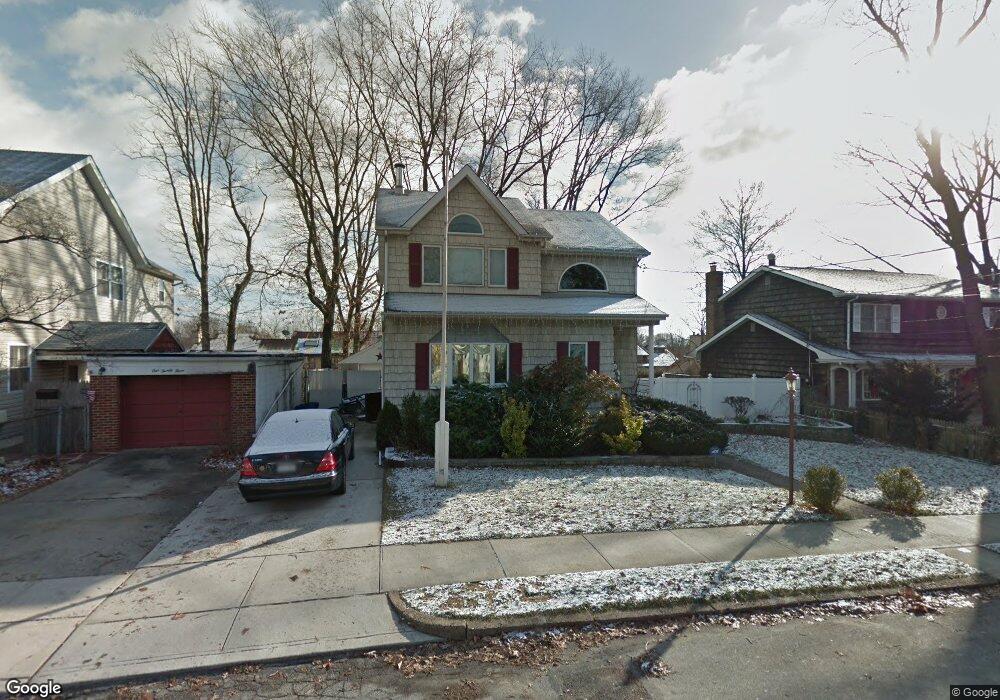 117 Weiner St, Staten Island, NY 10309 - photo 1
