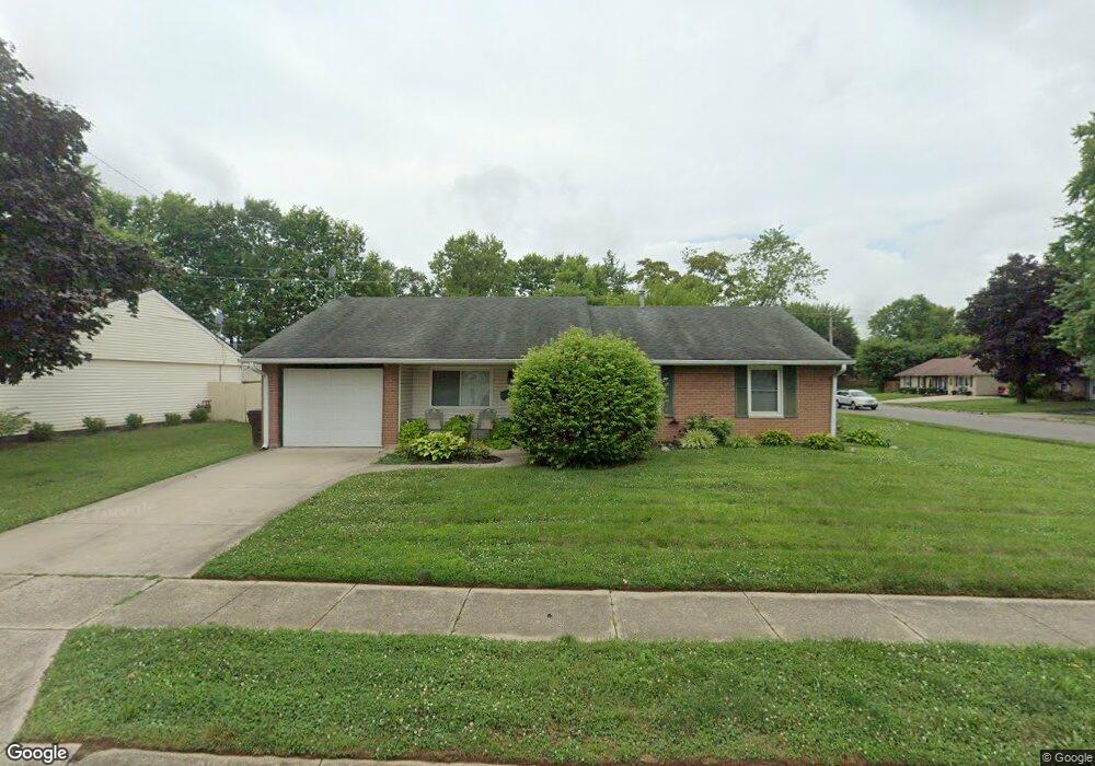 2144 Cornwall Dr, Xenia, OH 45385 - photo 1