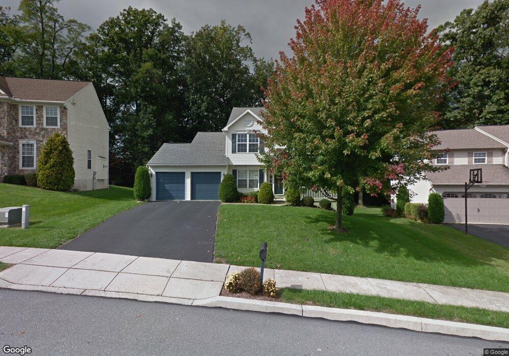 2402 Goddard Ave, Reading, PA 19608 - photo 1