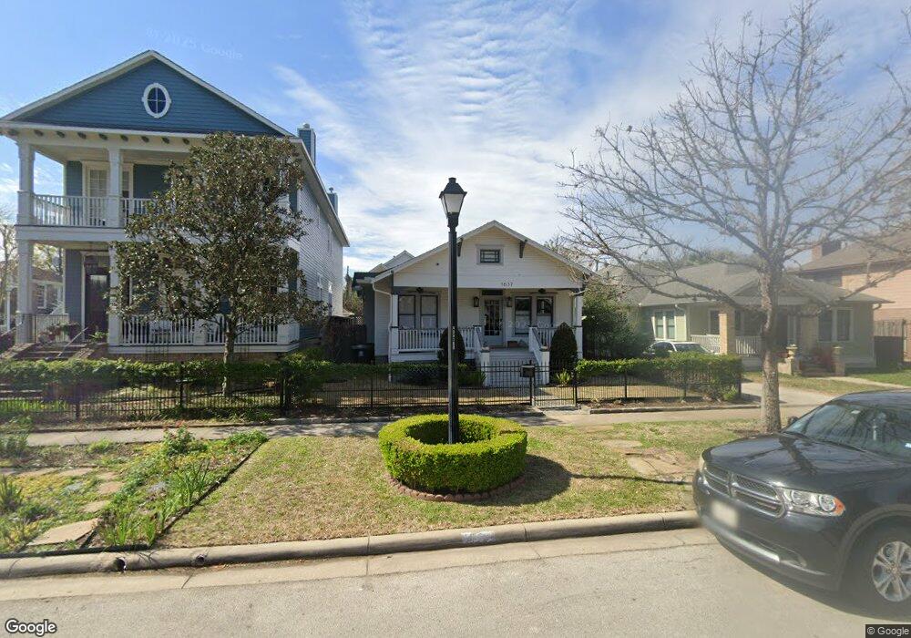 1637 Columbia St, Houston, TX 77008 - photo 1