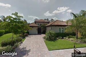 7533 Lantana Cir, Naples, FL 34119