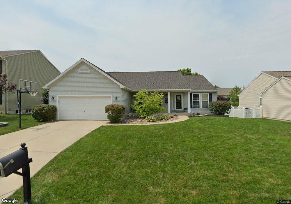 707 Brook Manor Ct, Lake Saint Louis, MO 63367 - photo 1