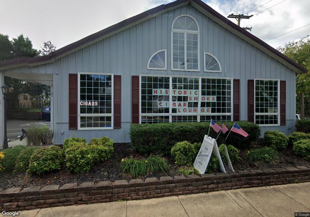 211W W Evans St, Culpeper, VA 22701 - photo 1