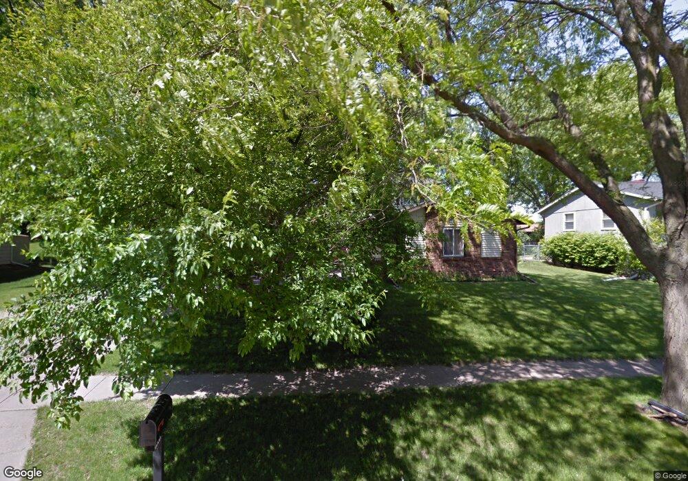 4103 Glen Elm Dr NE, Cedar Rapids, IA 52402 - photo 1