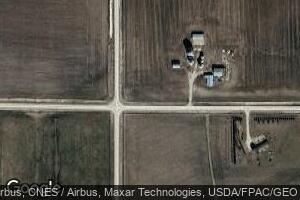 2907 270th St, Winthrop, IA 50682