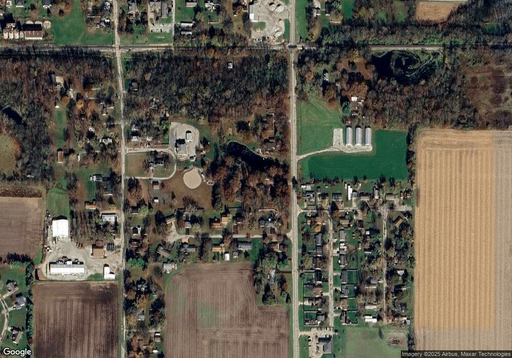 2 Hickory Ln, Camargo, IL 61919 - photo 1