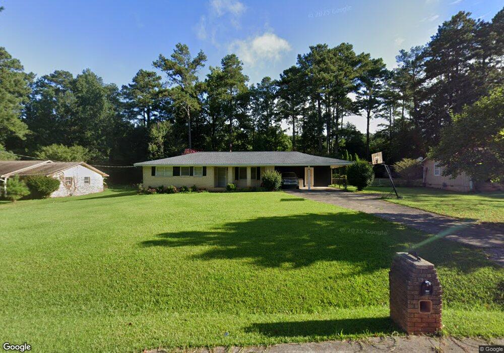 673 Maple Dr, Riverdale, GA 30274 - photo 1