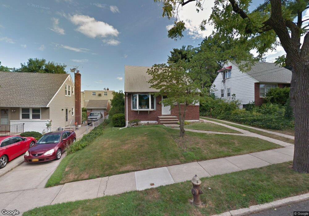 14515 18th Ave, Whitestone, NY 11357 - photo 1