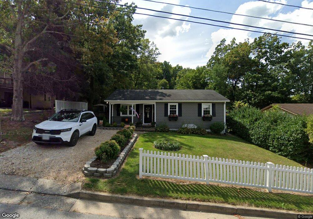 1004 E 11th St, Waynesboro, VA 22980 - photo 1