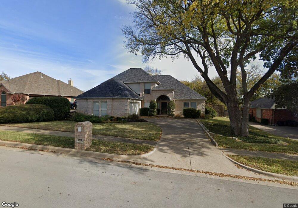 7708 Bridlewood Ct, North Richland Hills, TX 76182 - photo 1