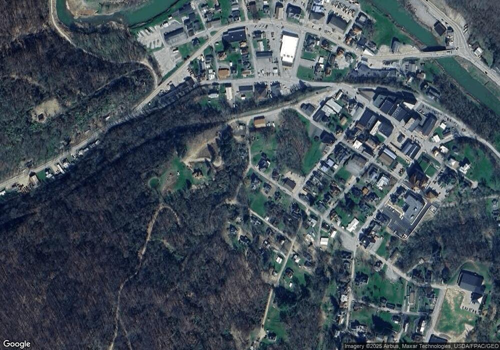 405 W Wood St, West Union, WV 26456 - photo 1