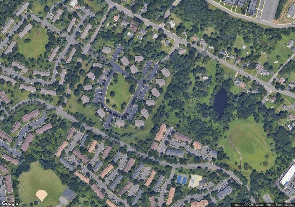 65 Crabapple Ln unit A1, Franklin Park, NJ 08823 - photo 1