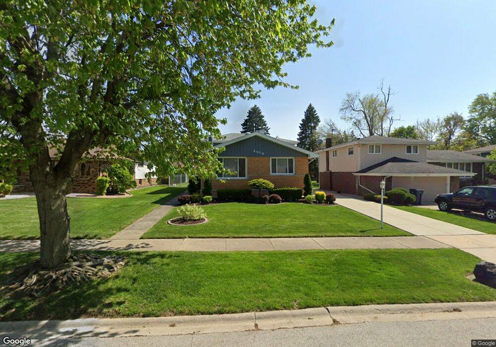 4309 Pinewood Ln, Matteson, IL 60443 - photo 1