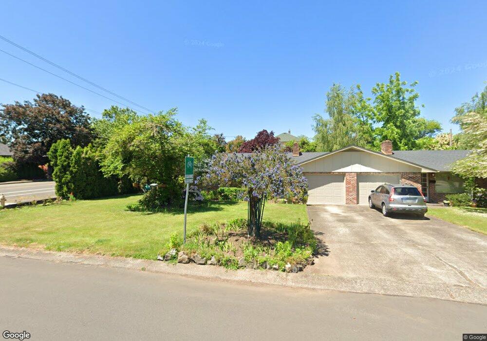 2215 Lariat Dr, Eugene, OR 97401 - photo 1