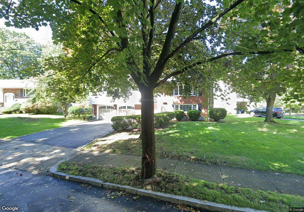 5 Sherrin Rd, Newton Lower Falls, MA 02462 - photo 1