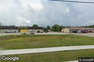 847 W North Ave, Flora, IL 62839