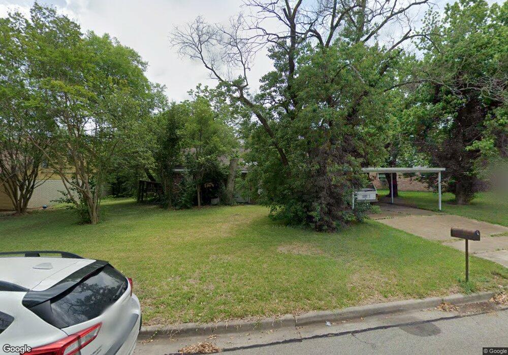 3708 Manor Dr, Waco, TX 76706 - photo 1