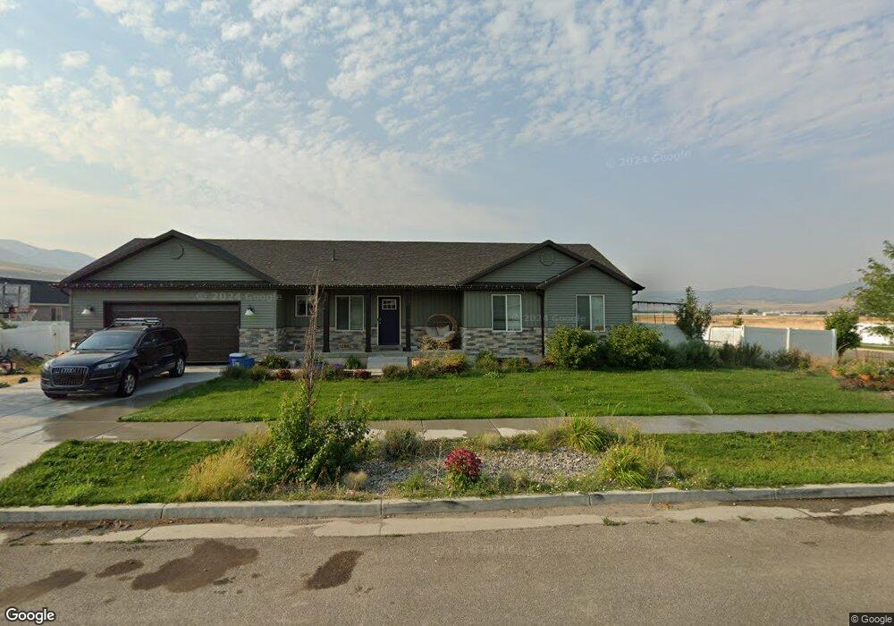 1298 E 500 S, Hyrum, UT 84319 - photo 1