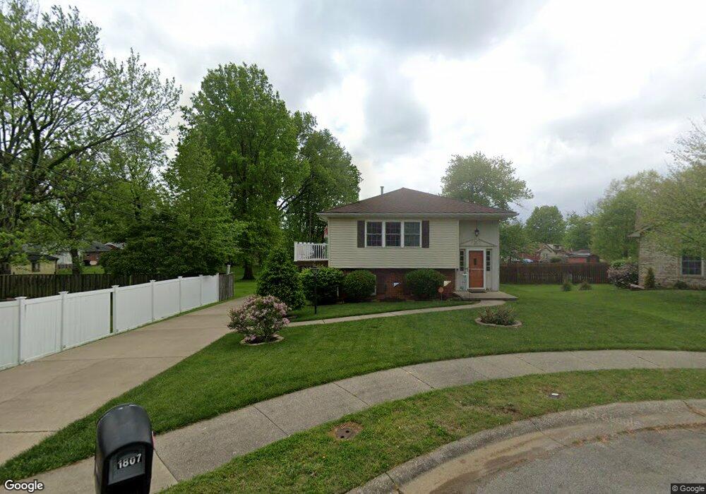 1807 Scheller Ln, New Albany, IN 47150 - photo 1