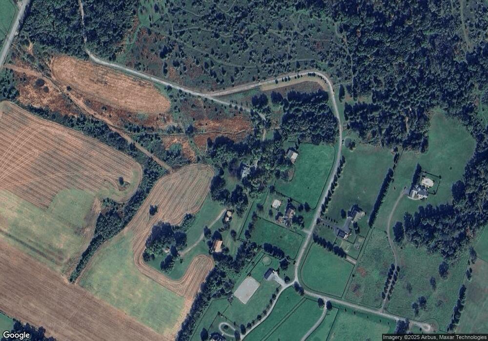 37455 Grovers Mill Ln, Hillsboro, VA 20132 - photo 1