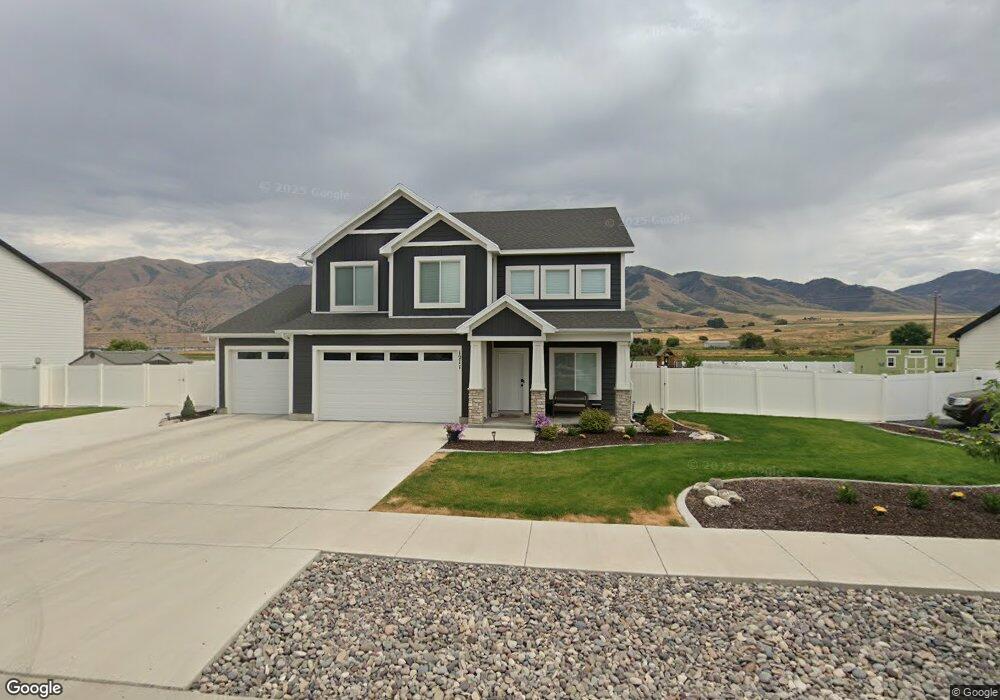 1211 S 780 E, Hyrum, UT 84319 - photo 1