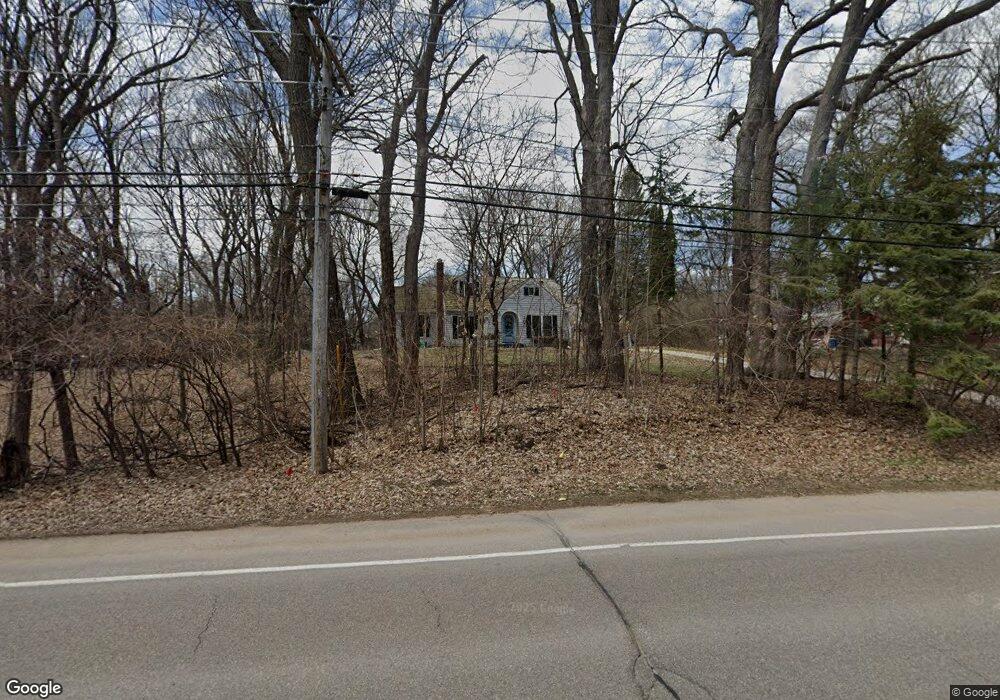 4814 Vine Hill Rd, Excelsior, MN 55331 - photo 1