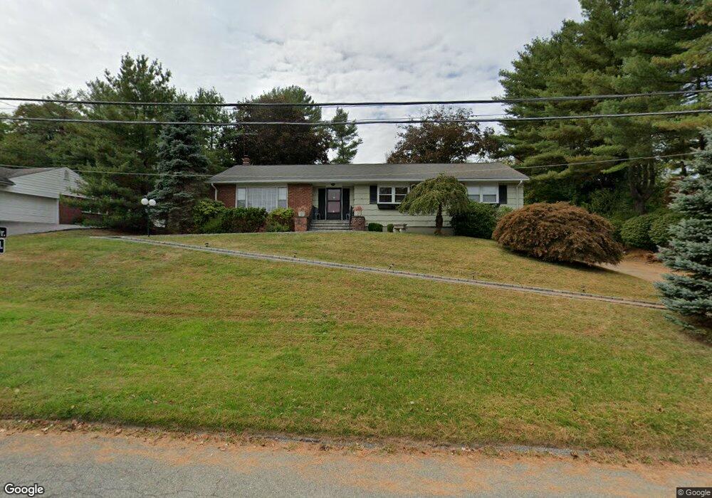 14 Hickory Rd, Briarcliff Manor, NY 10510 - photo 1