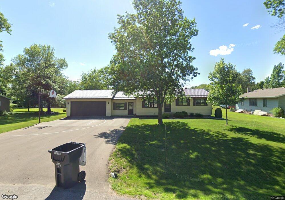 808 Cardinal Ln SW, Alexandria, MN 56308 - photo 1