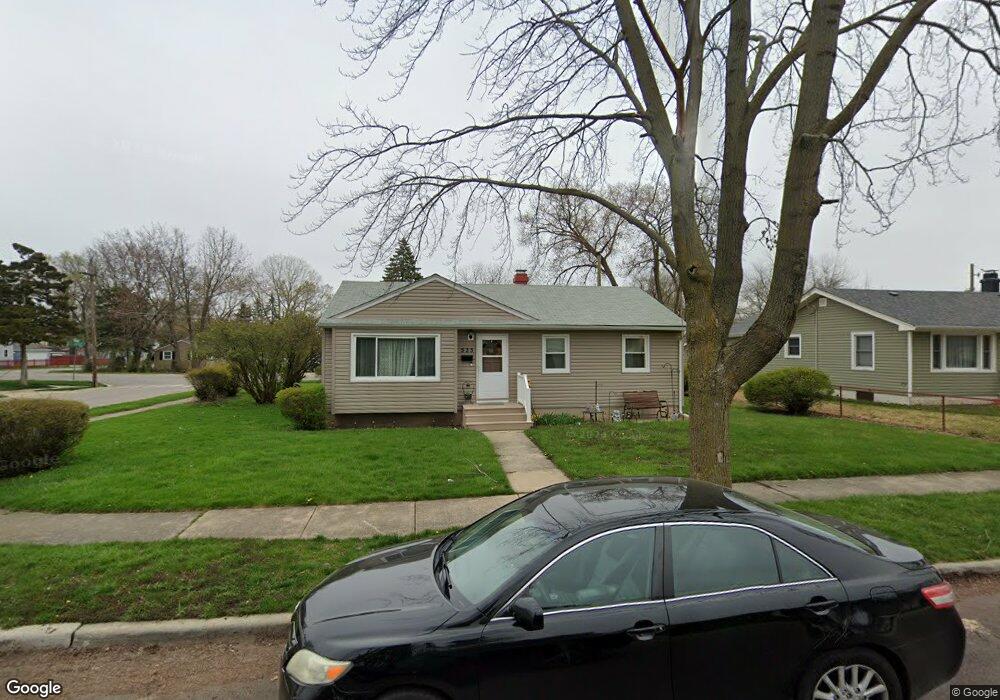 533 E Pleasure Ct, Aurora, IL 60506 - photo 1