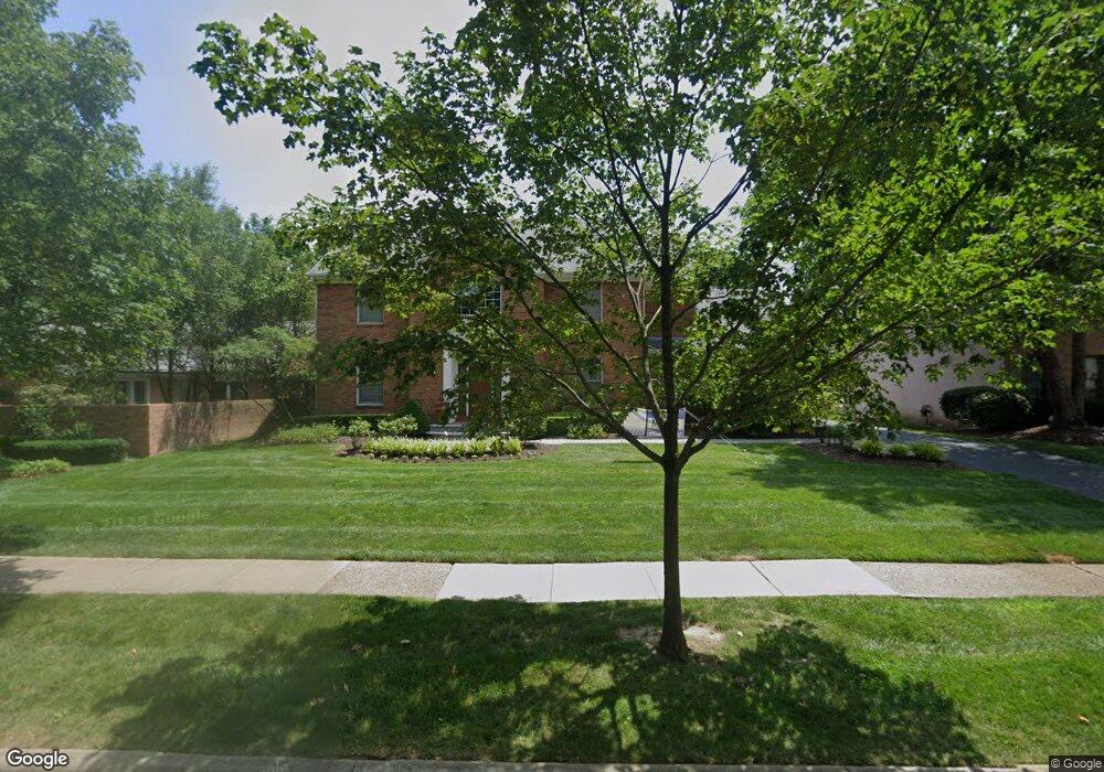 2685 Brentwood Rd, Columbus, OH 43209 - photo 1