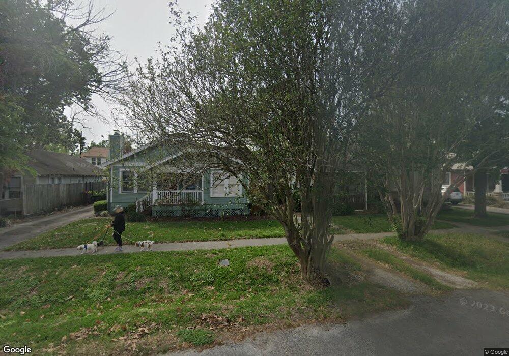 1616 Columbia St, Houston, TX 77008 - photo 1