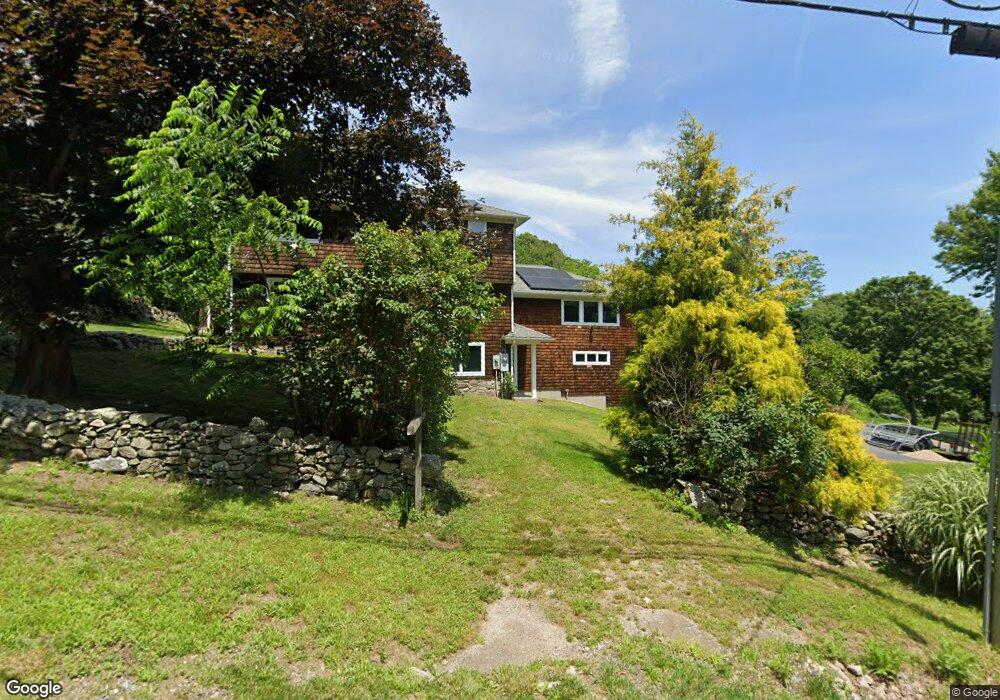 33 Torrey Rd, Wakefield, RI 02879 - photo 1