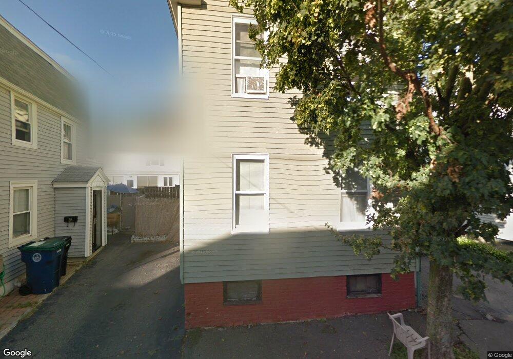 18 Lemon St, Salem, MA 01970 - photo 1