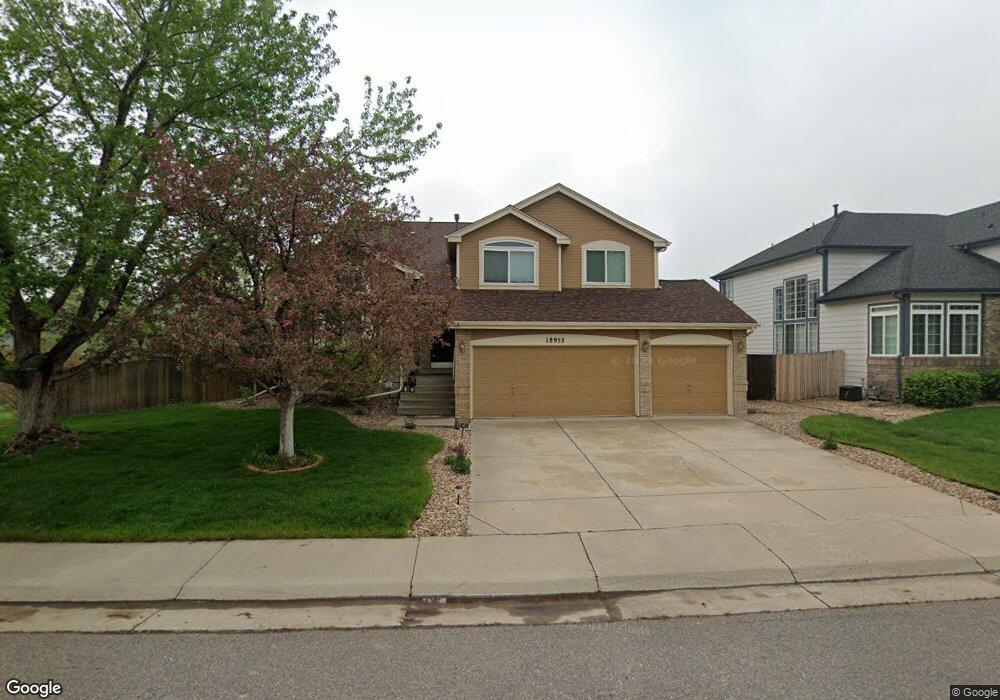 18952 E Belleview Place, Centennial, CO 80015 - photo 1
