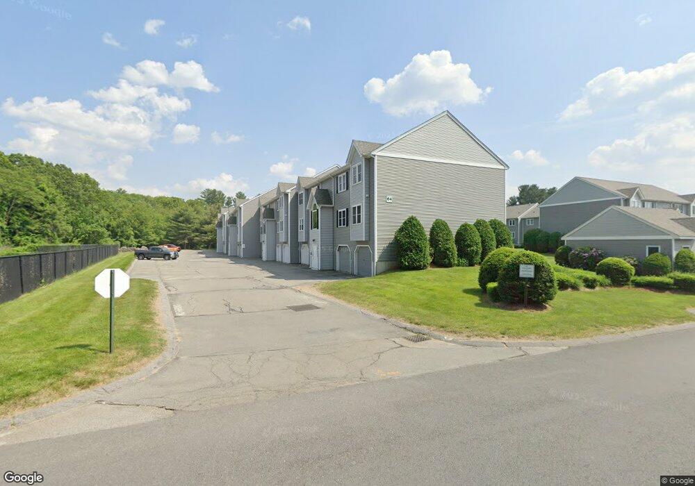 64 Tennis Plaza Rd unit 8, Dracut, MA 01826 - photo 1