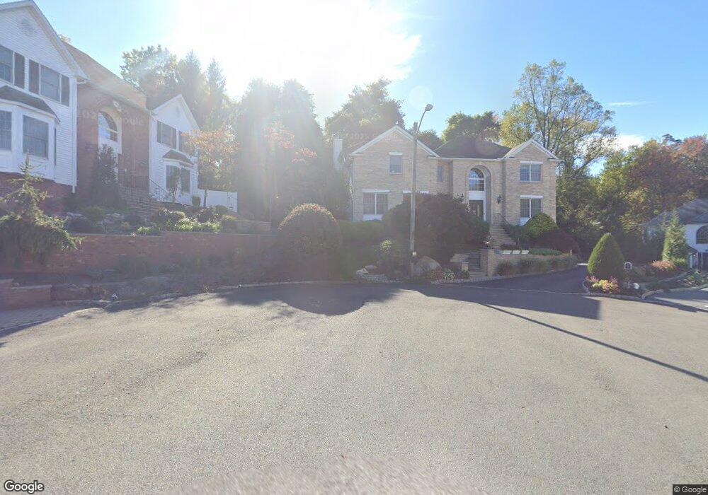 22 Trails End Ct, Westfield, NJ 07090 - photo 1