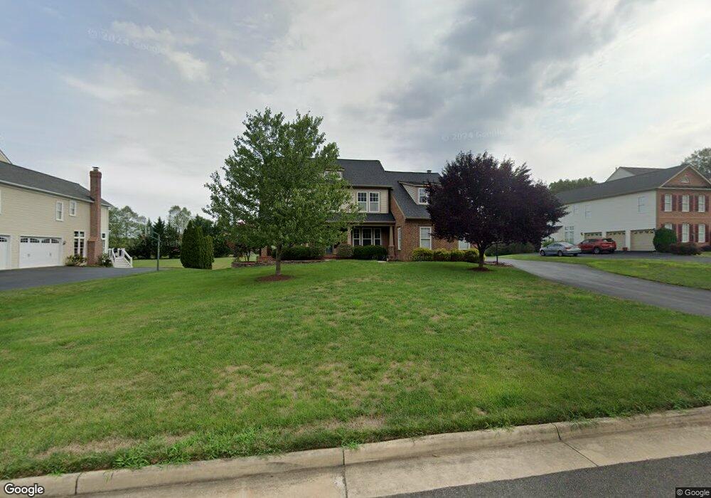 7424 Edington Dr, Warrenton, VA 20187 - photo 1