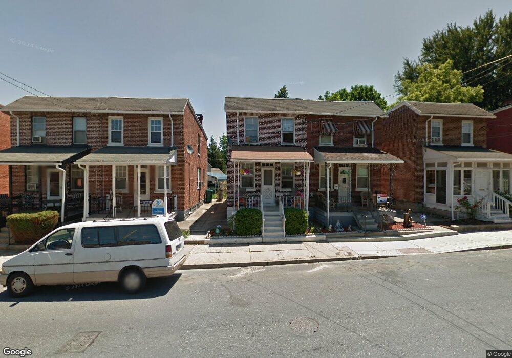 517 Ruby St, Lancaster, PA 17603 - photo 1