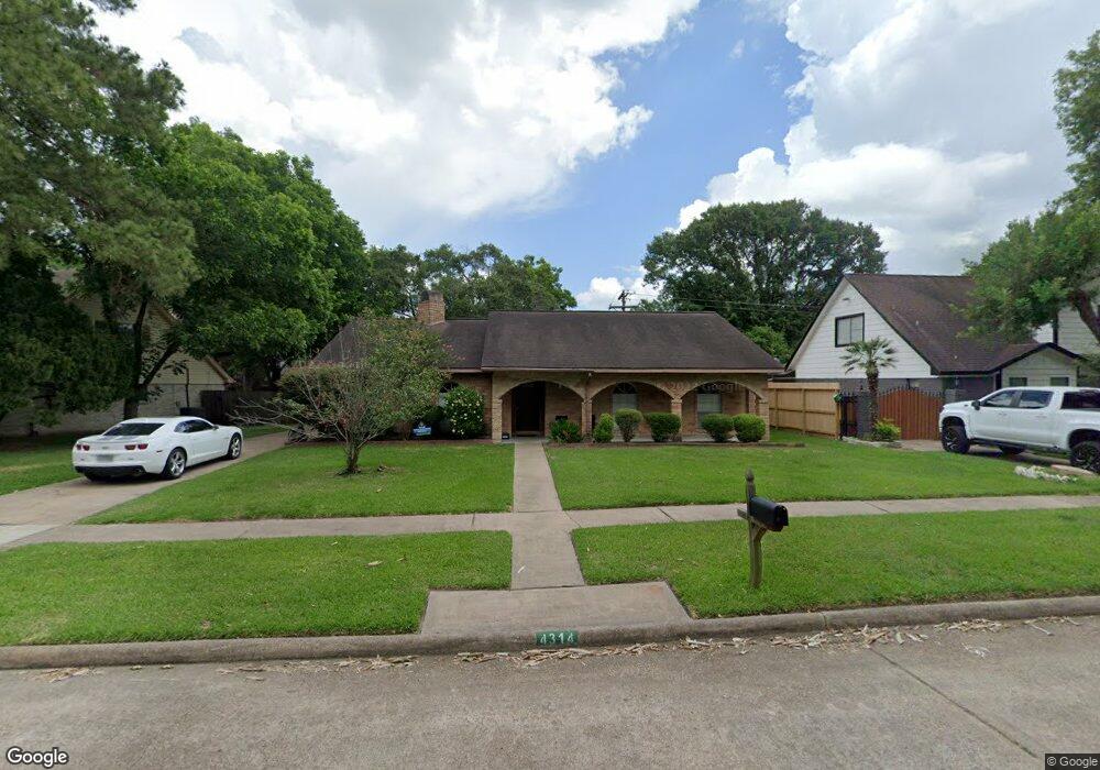 4314 Black Locust Dr, Houston, TX 77088 - photo 1