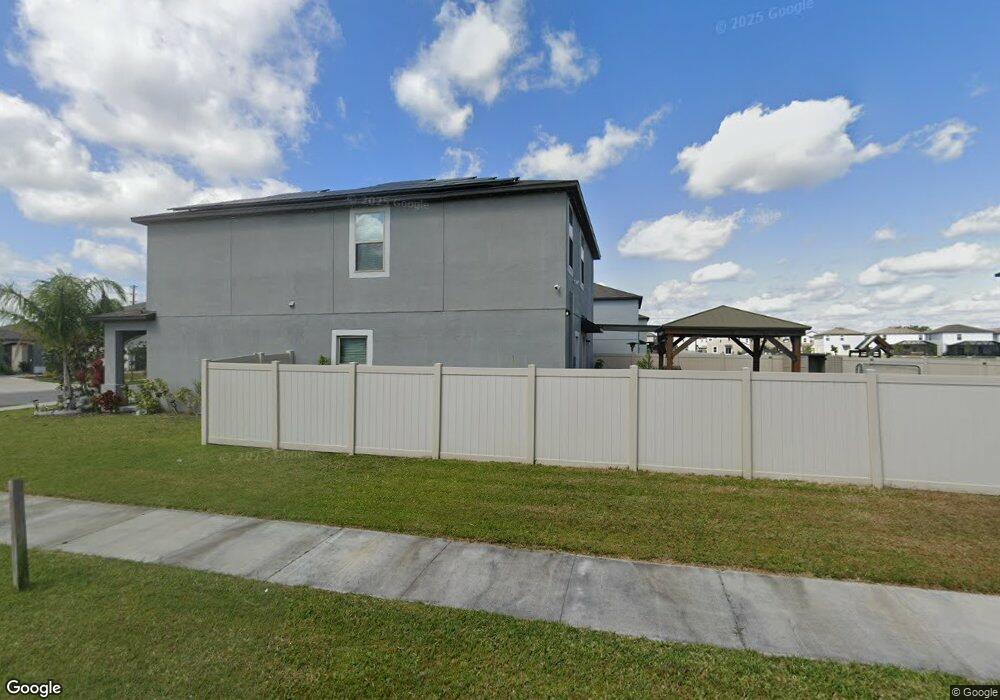 31627 Barrel Wave Way, Wesley Chapel, FL 33545 - photo 1