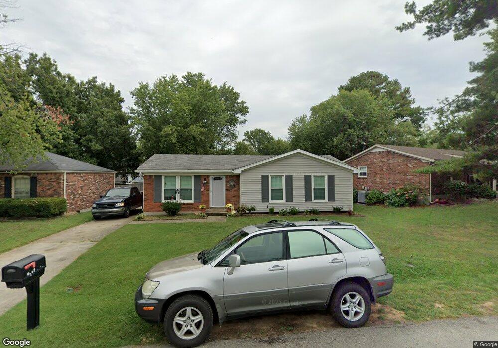 8309 Millington Ct, Louisville, KY 40228 - photo 1