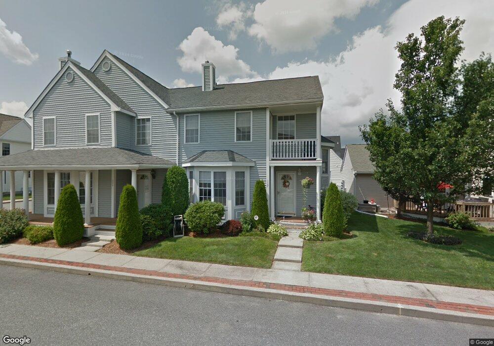 121 Boylston Dr, Cranston, RI 02921 - photo 1